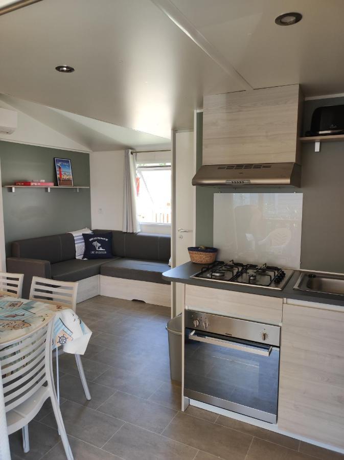 Mobil Home Camping Mar Estang 4* Canet-en-Roussillon Bagian luar foto